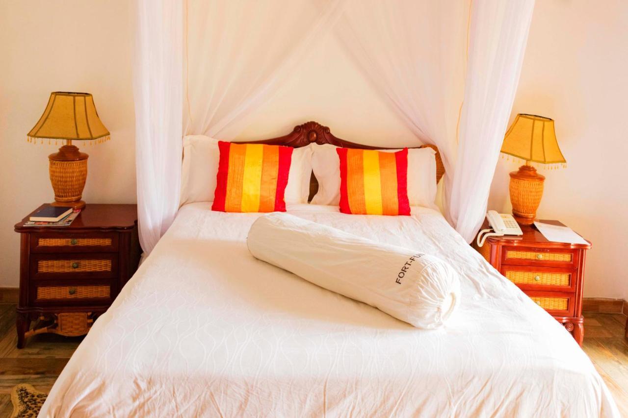 Fort Fun City Hotel Fort Portal Экстерьер фото